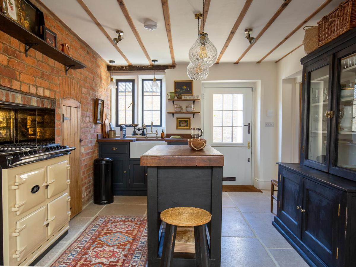 Little Oakley Cottage Sandford St Martin Екстер'єр фото
